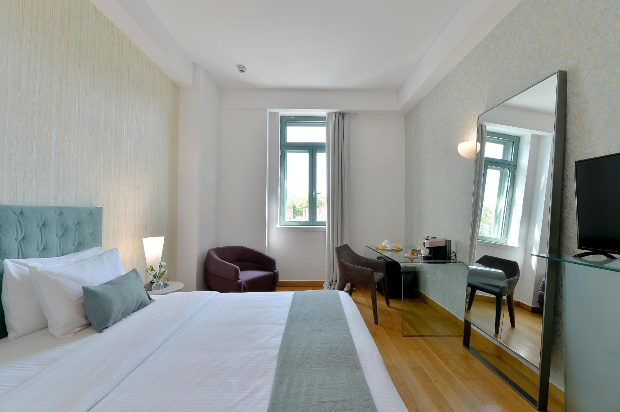 Junior Suite Acropolis View